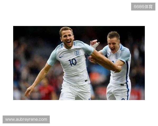 TA：英格兰显著依赖于其中轴线，他们是球队前景所系的存在